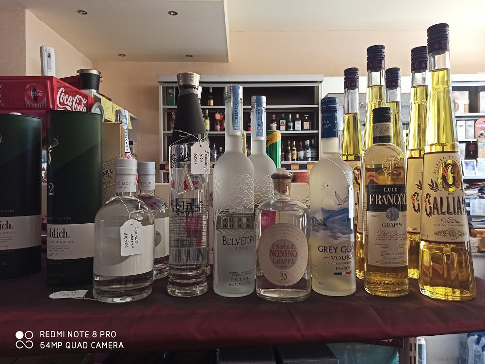 Premium ποτά — Belvedere, Grey Goose, Grappa, Whisky